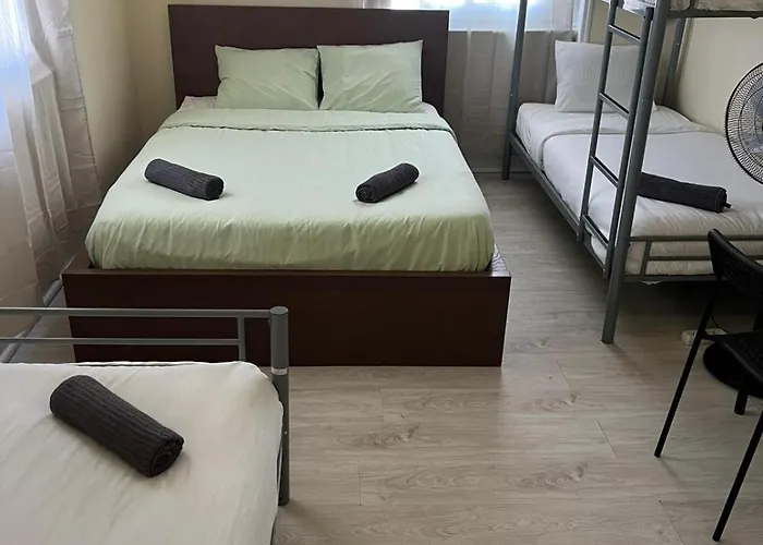 Πανσιόν Come Inn Costa Da Caparica *